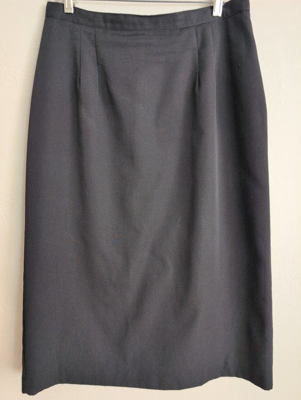 Vintage Skirt Black Size 12 Back Buttons‎ Pleated Zip